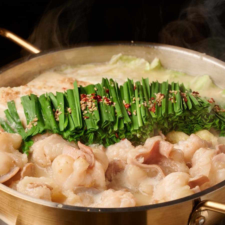 億万鳥者のもつ鍋 1人前1280円~
